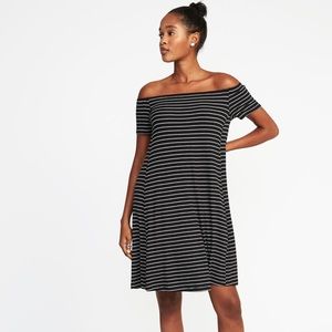 Off the Shoulder Swing Dress
